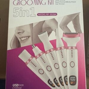 5-in-1 Grooming Kit - Pink and White